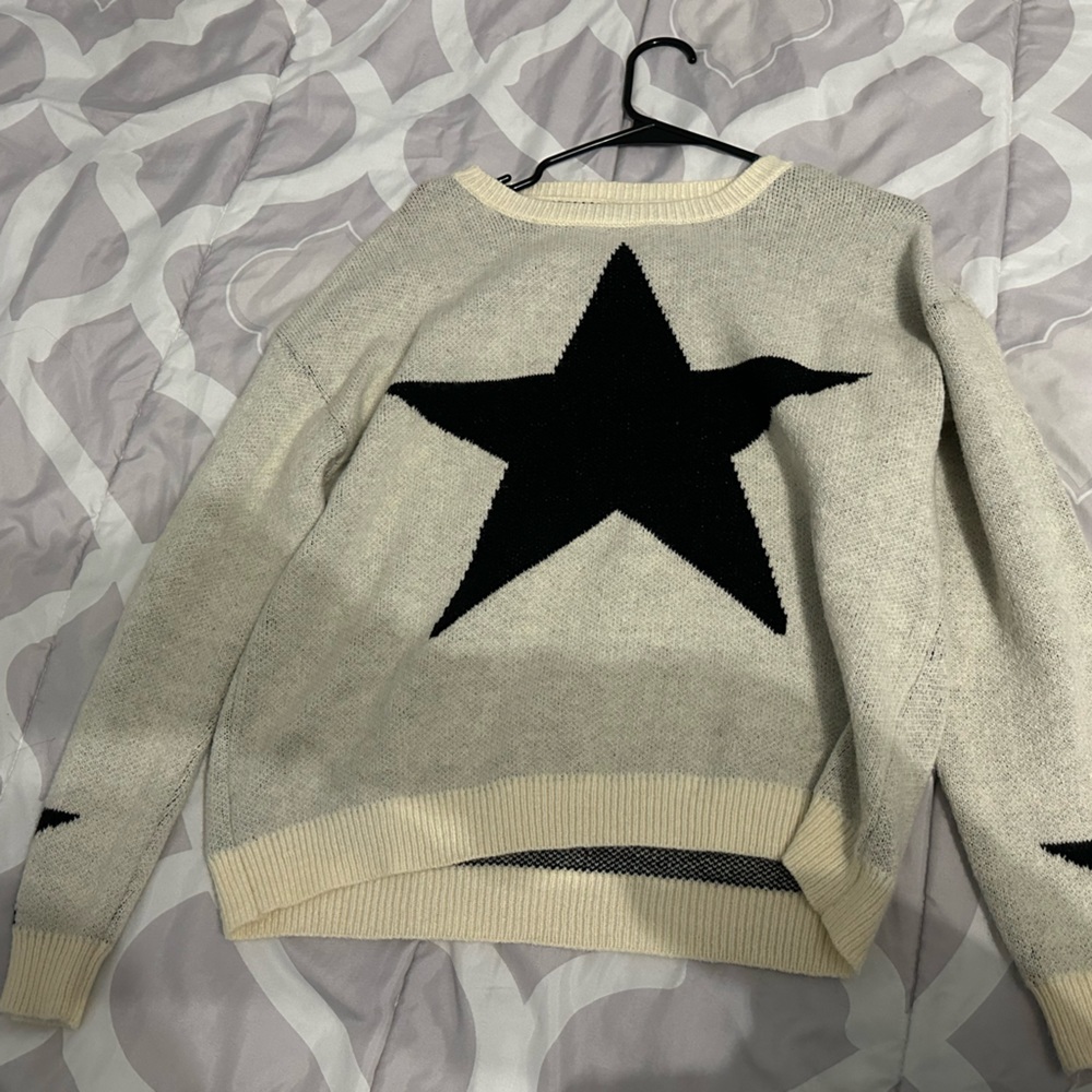 Star sweater
